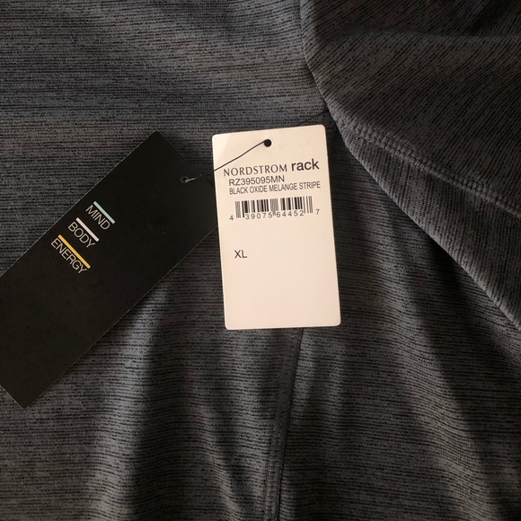 Men's XL lightweight long sleeve grey zip up mock turtleneck by Zella --… - Picture 4 of 4